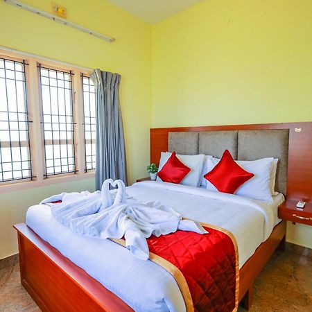 Hotel Bluemoon Тирунелвели Экстерьер фото