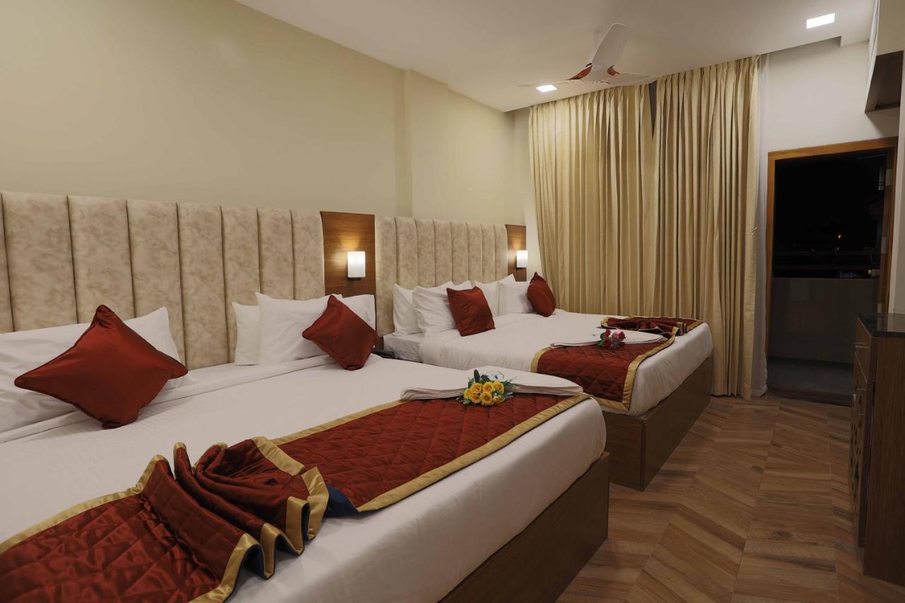 Hotel Bluemoon Тирунелвели Экстерьер фото