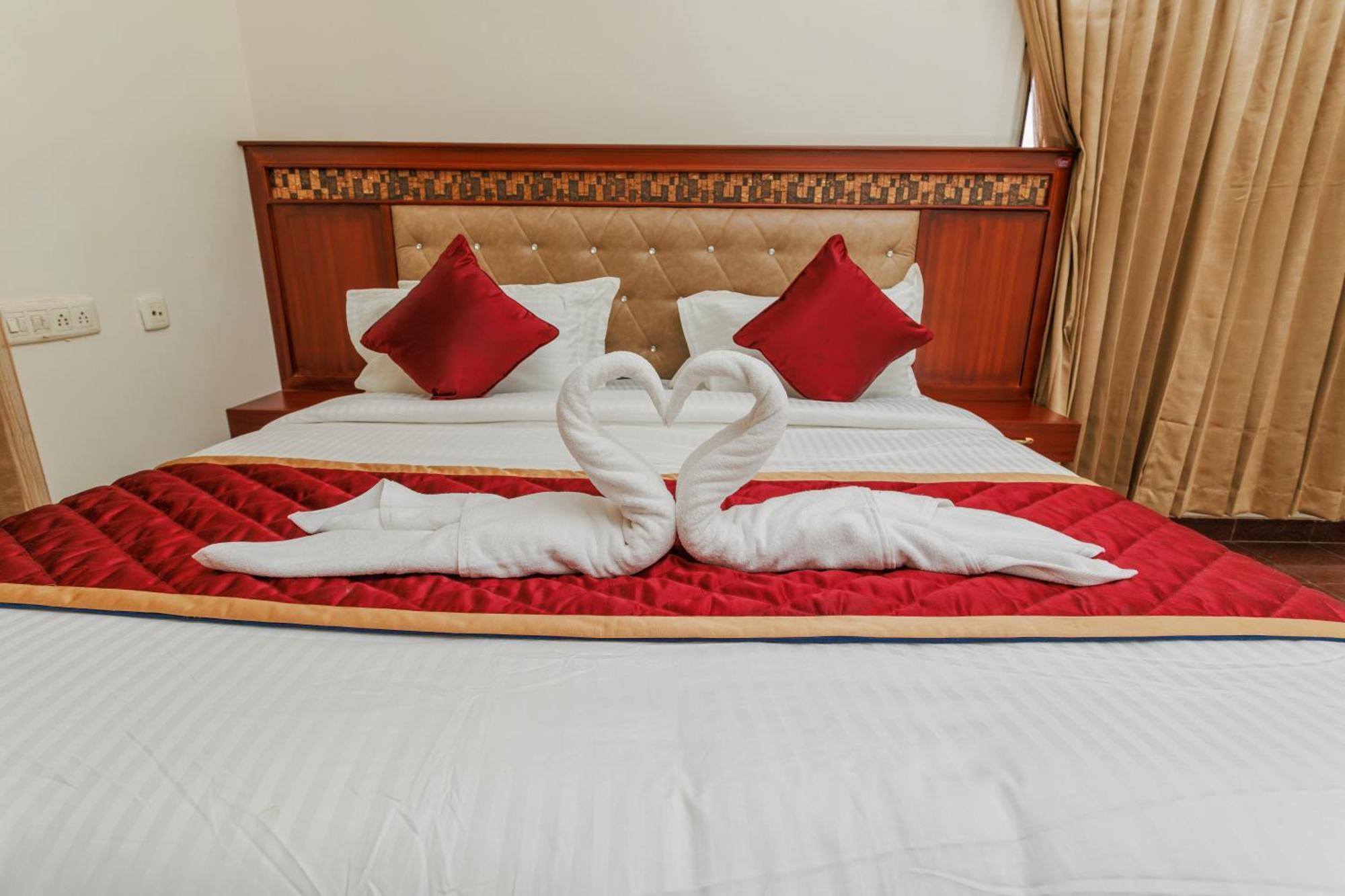 Hotel Bluemoon Тирунелвели Экстерьер фото